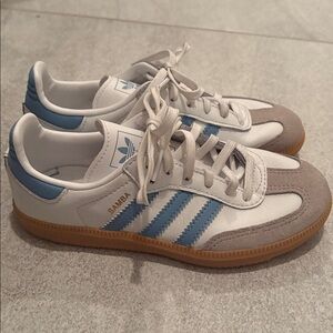 Adidas Samba White and Light Blue Shoes girls size 13.5